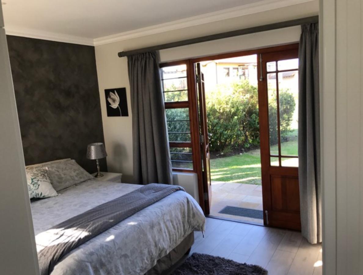Whale Rock Gardens Apartment Plettenberg Bay Luaran gambar